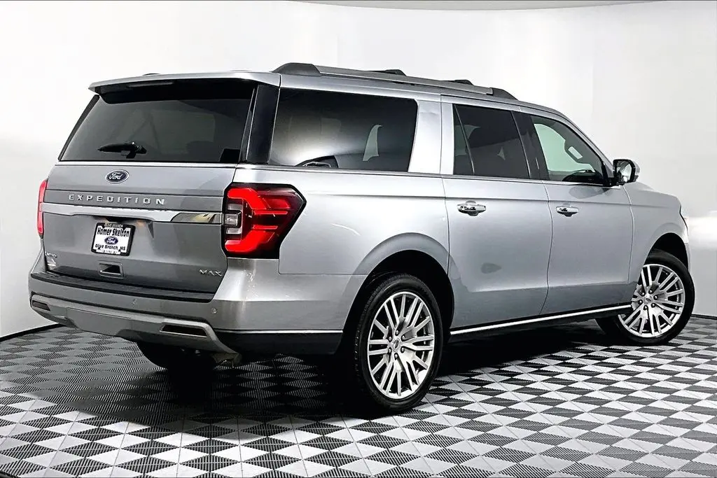 2024 Ford Expedition - $51,941