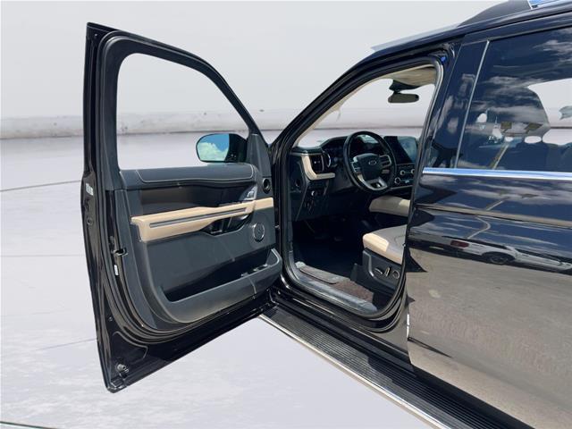 2022 Ford Expedition - $29,795