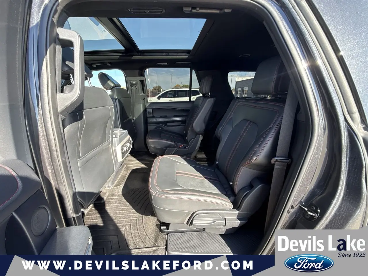 2022 Ford Expedition - $48,551