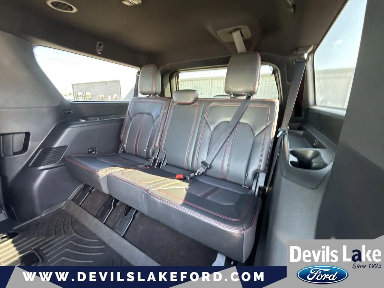 2022 Ford Expedition - $48,551