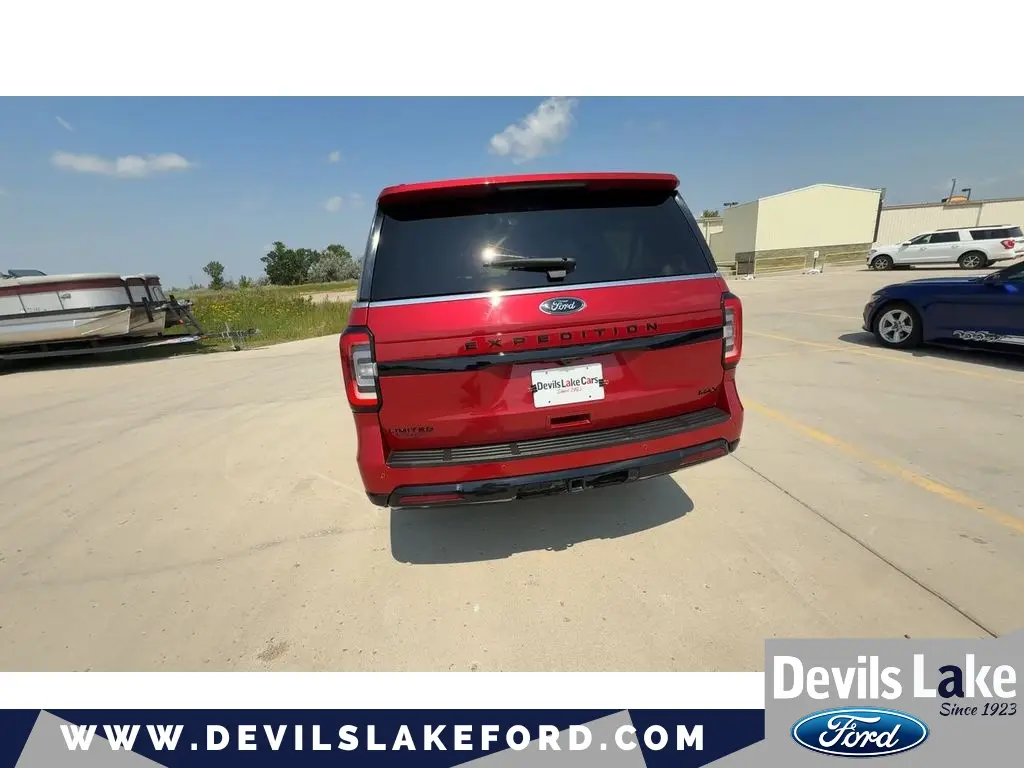 2022 Ford Expedition - $42,991