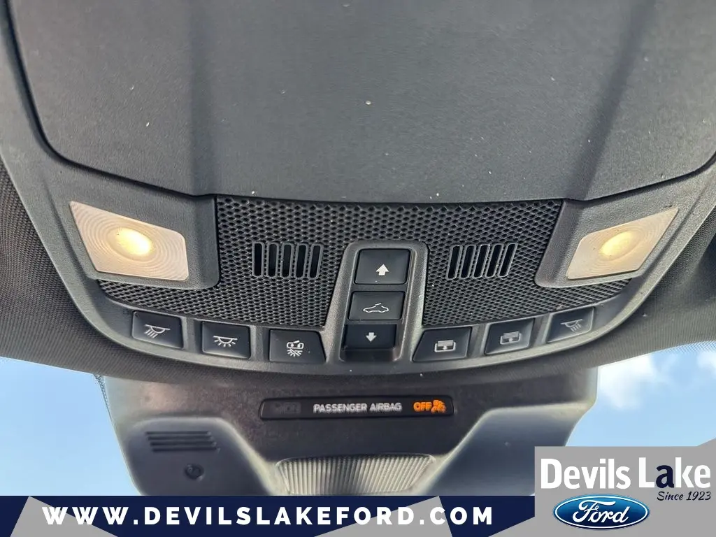 2022 Ford Expedition - $42,991
