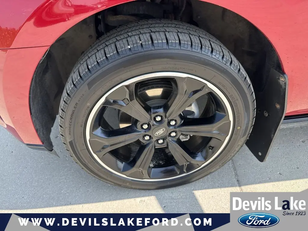2022 Ford Expedition - $42,991