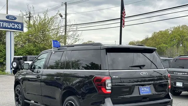 2022 Ford Expedition MAX Limited