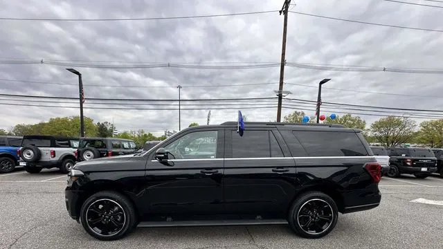 2022 Ford Expedition MAX Limited