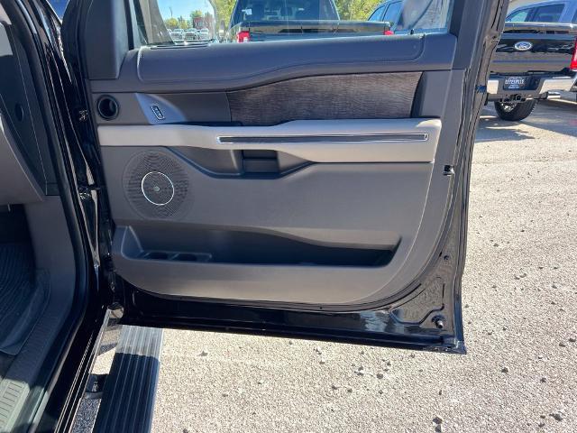 2018 Ford Expedition - $16,900