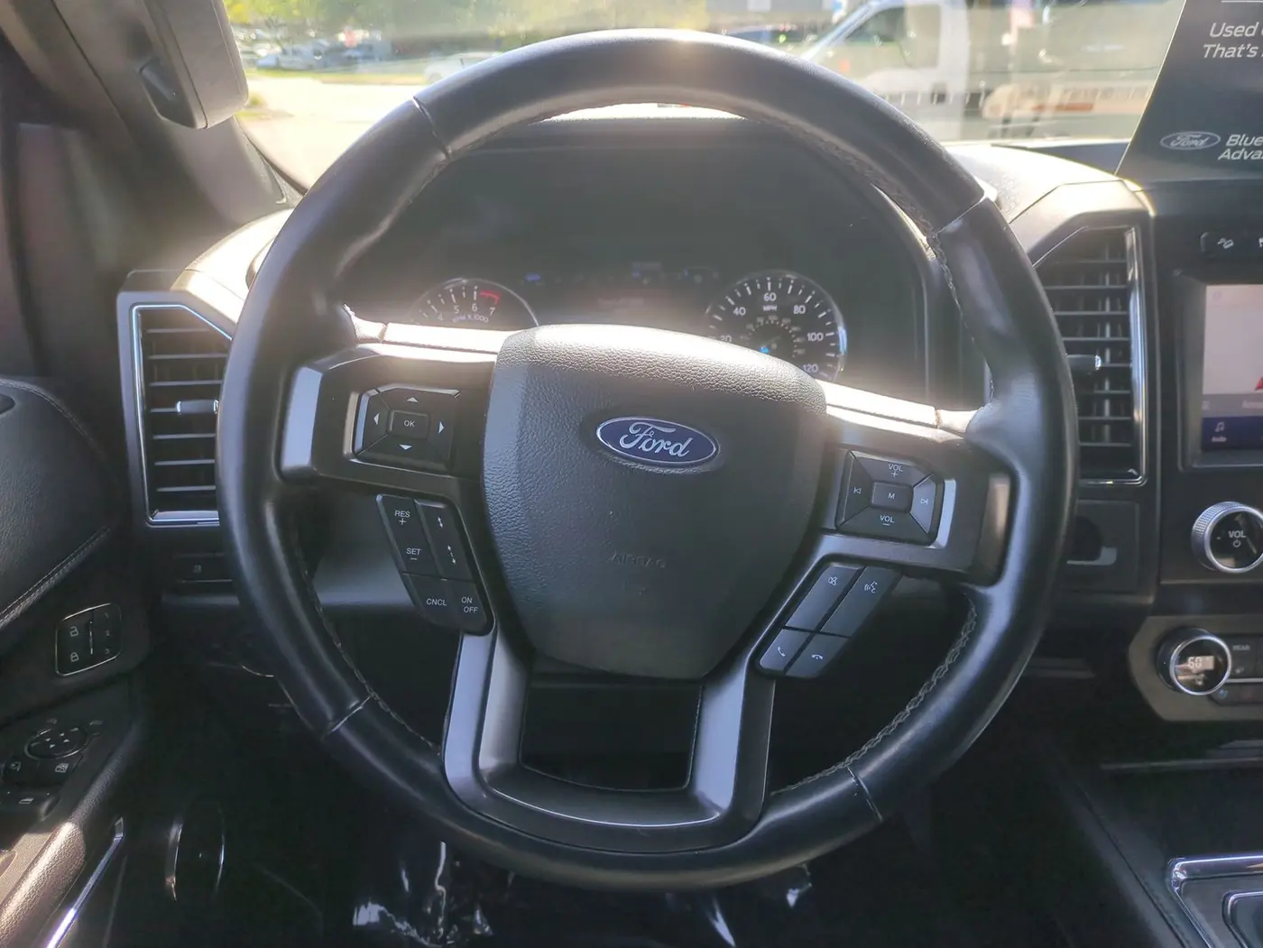 2021 Ford Expedition - $36,900