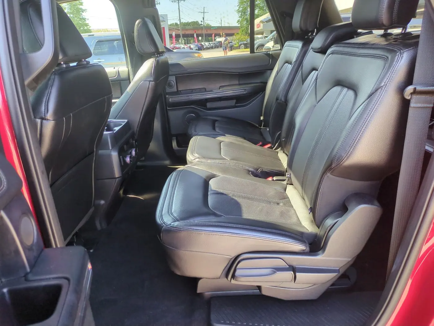 2021 Ford Expedition - $36,900