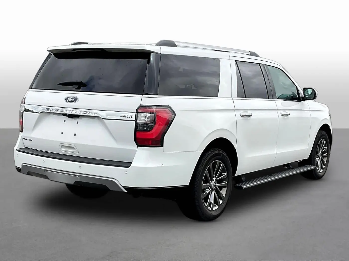 2020 Ford Expedition - $23,900