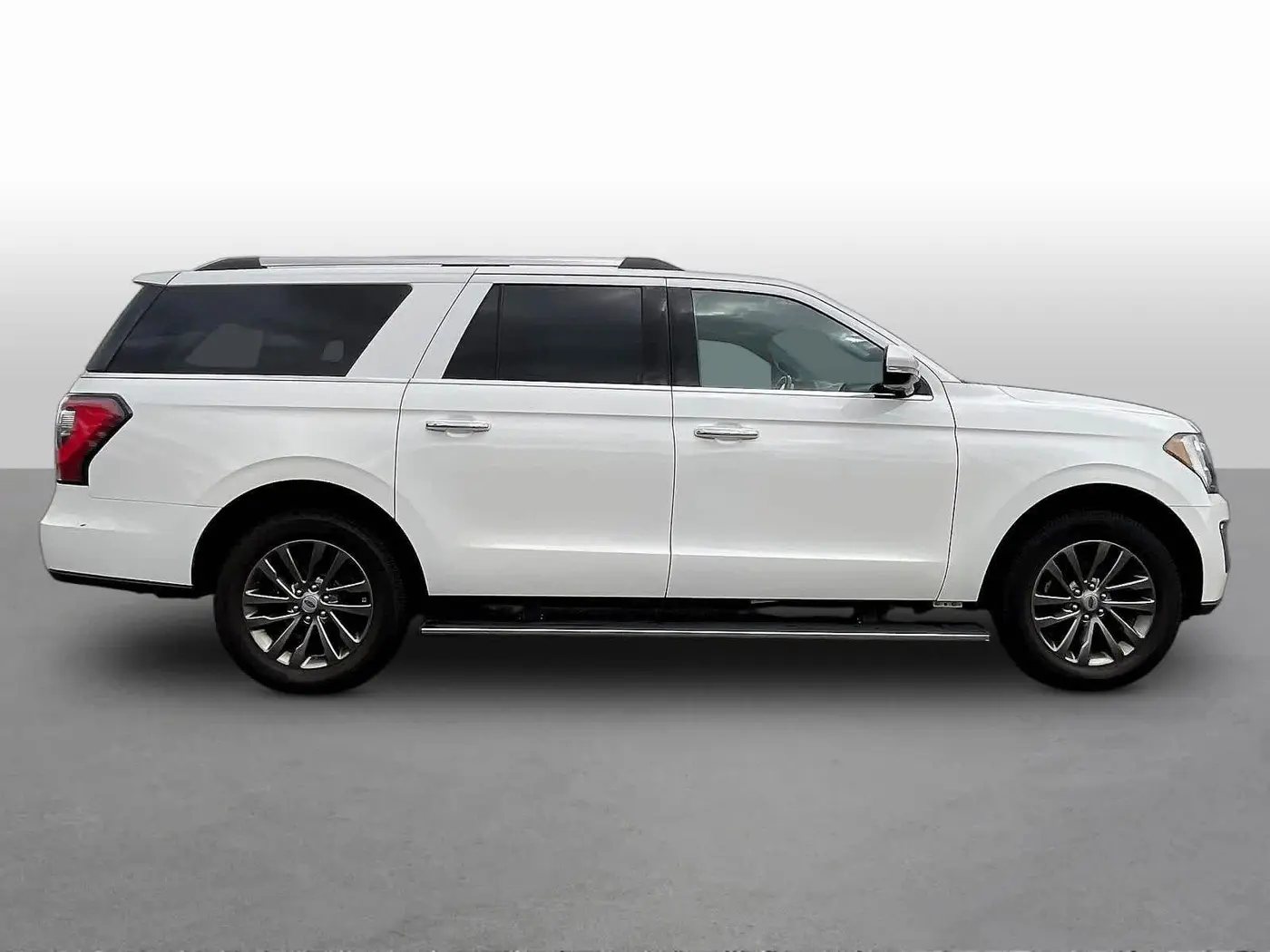 2020 Ford Expedition - $23,900
