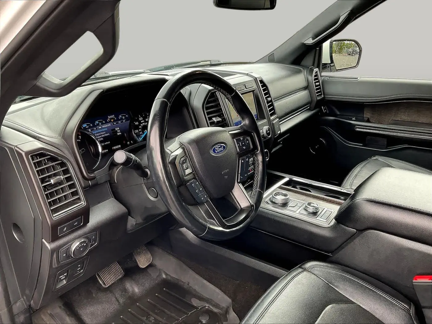 2020 Ford Expedition - $23,900