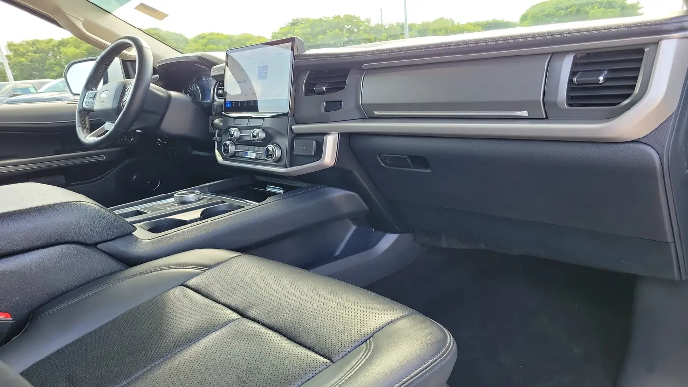 2023 Ford Expedition XLT