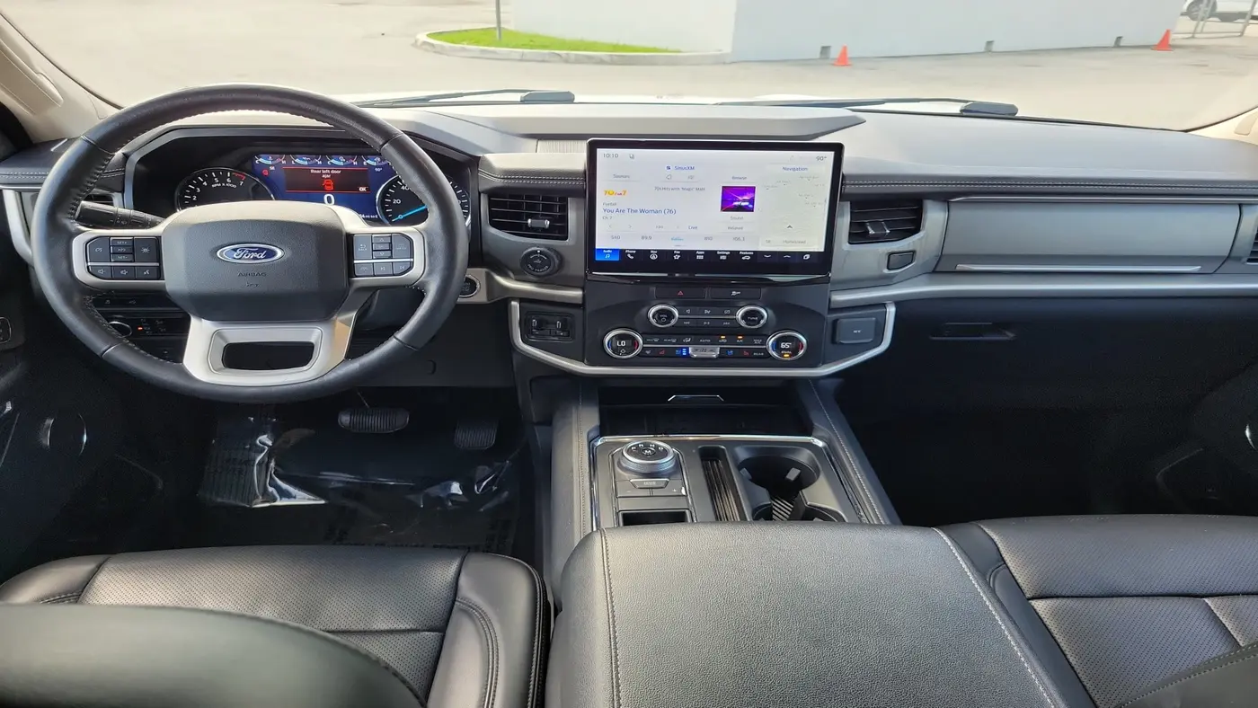 2023 Ford Expedition XLT