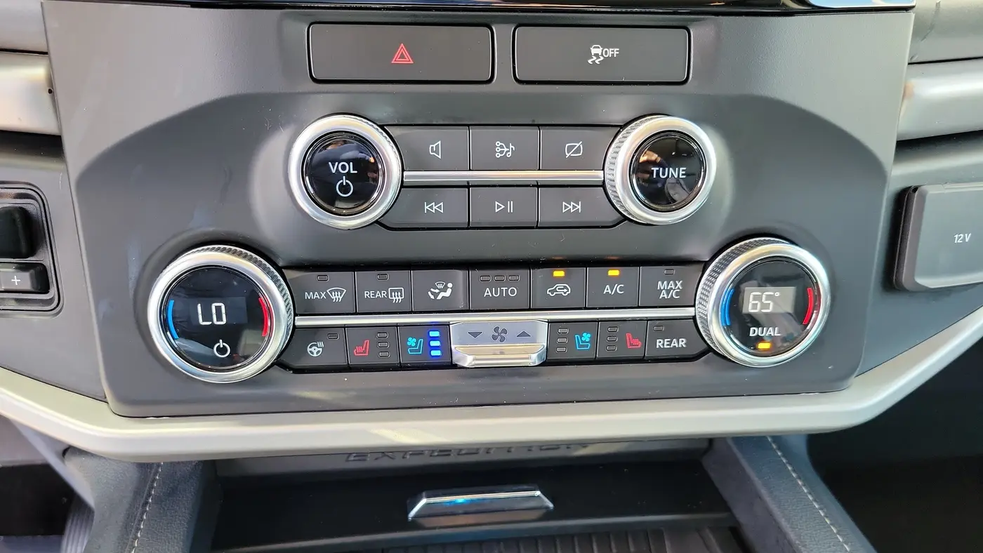2023 Ford Expedition XLT