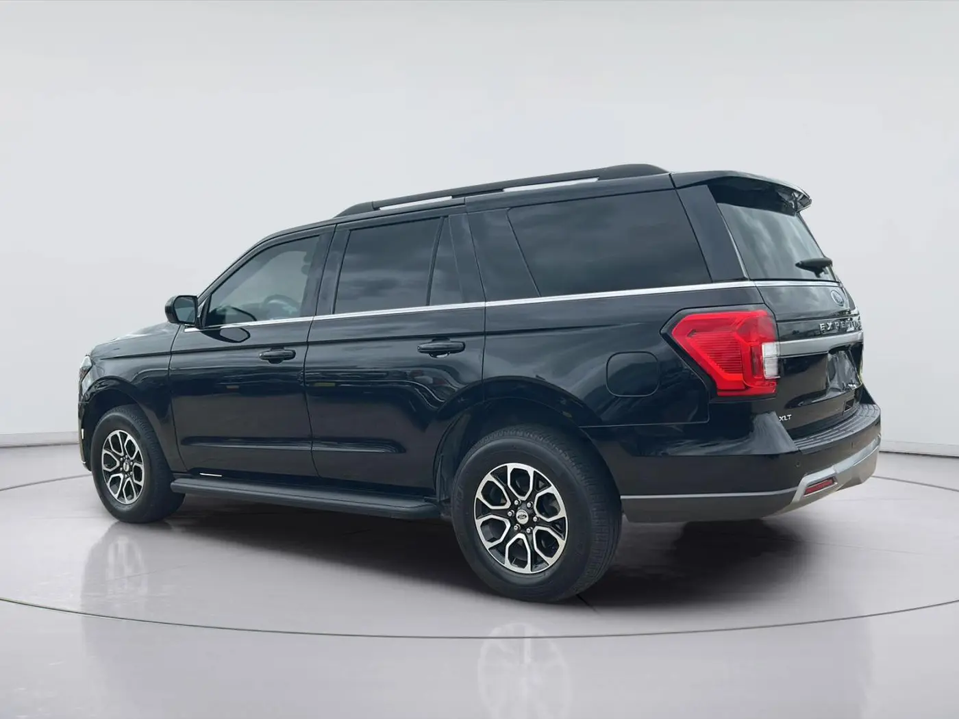 2024 Ford Expedition - $48,225
