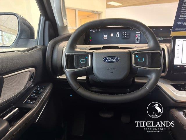 2025 Ford Expedition - $53,400