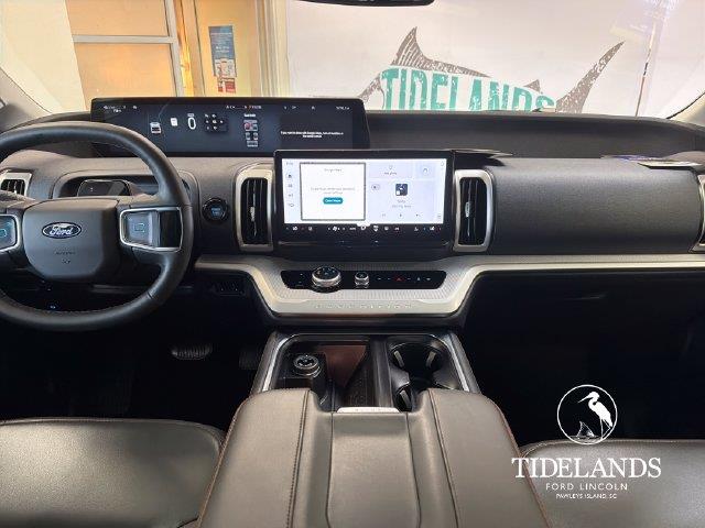 2025 Ford Expedition - $53,400