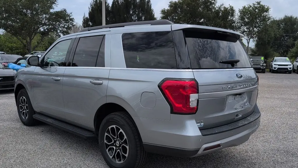 2024 Ford Expedition XLT
