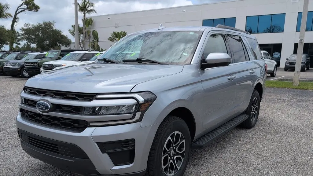 2024 Ford Expedition XLT
