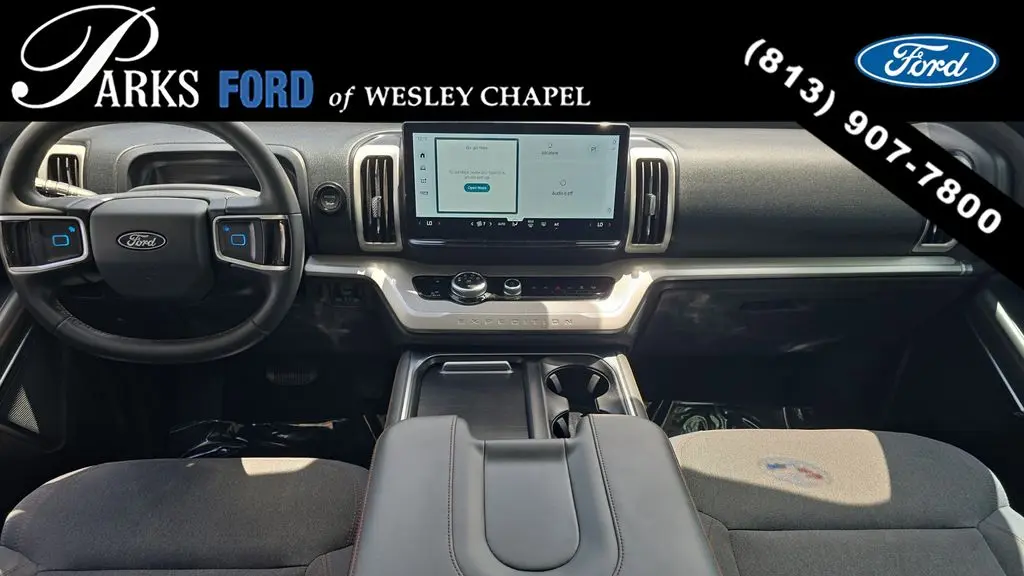2025 Ford Expedition Active