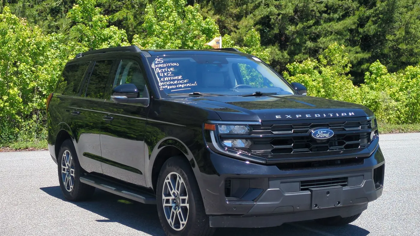 Preowned 2025 Ford Expedition Active for Sale
