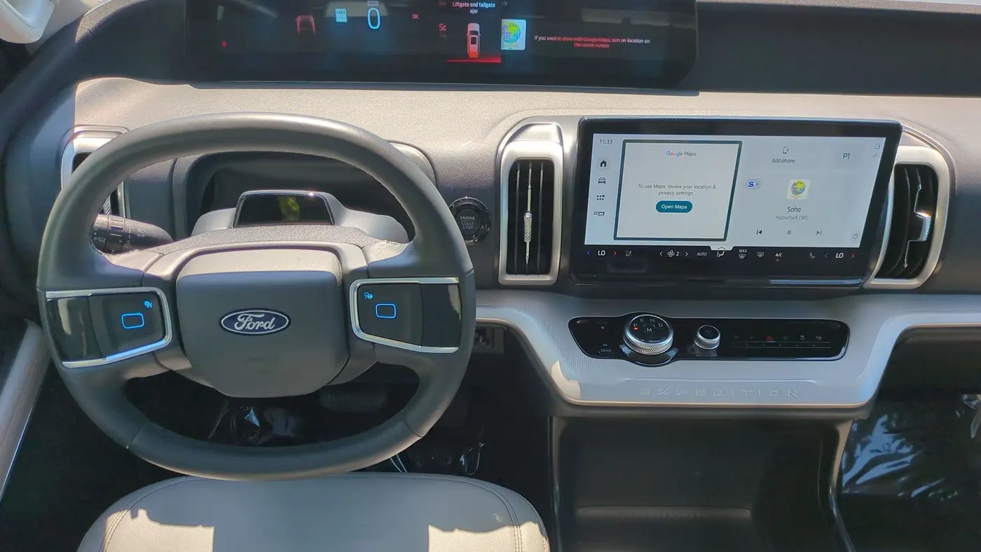 2025 Ford Expedition Active