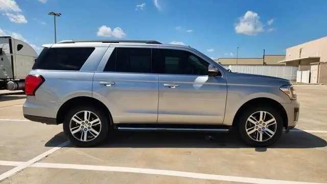 2023 Ford Expedition XLT