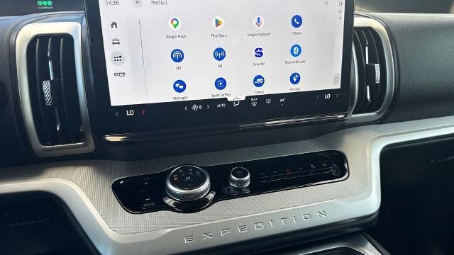 2025 Ford Expedition Active