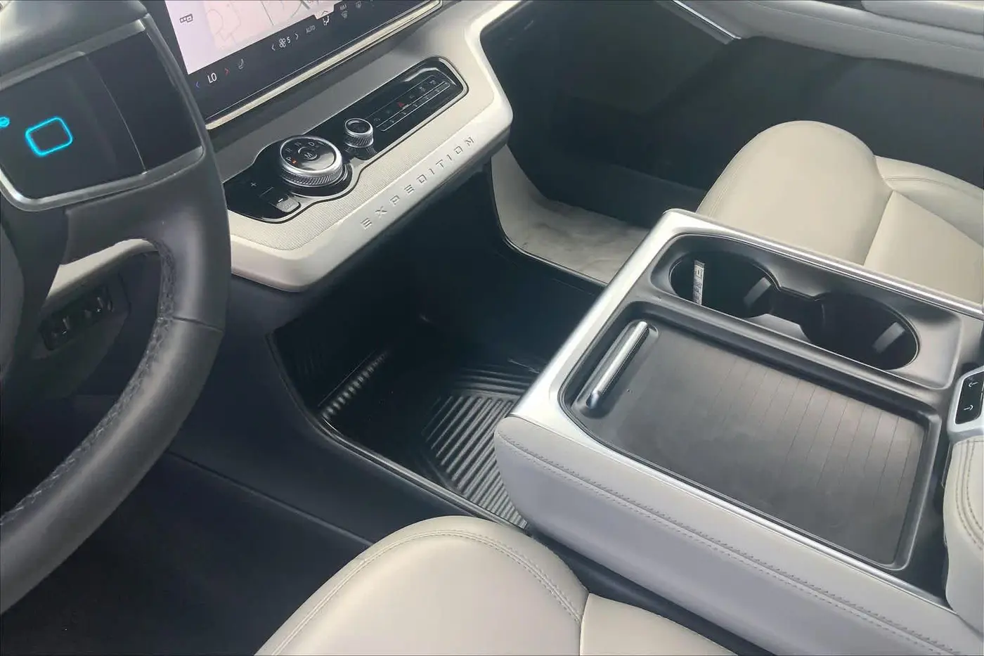 2026 Ford Expedition - $65,091