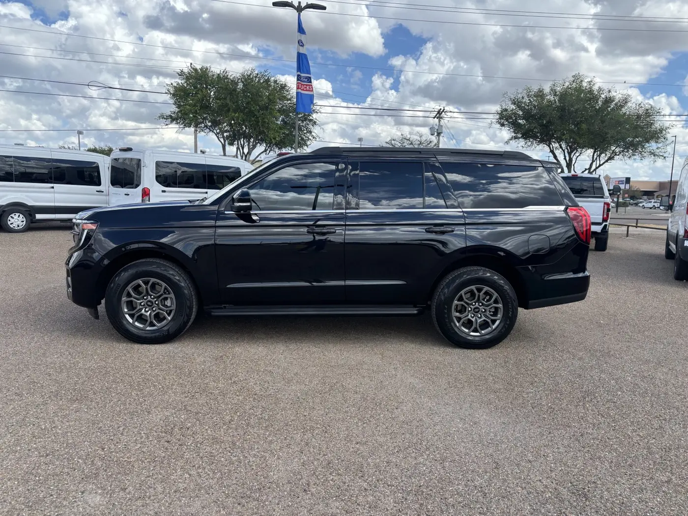 2026 Ford Expedition - $62,987