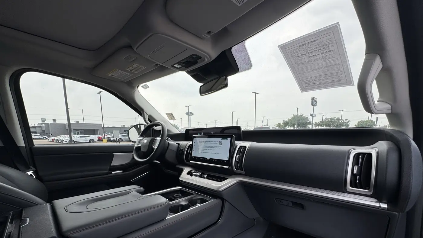 2025 Ford Expedition Active