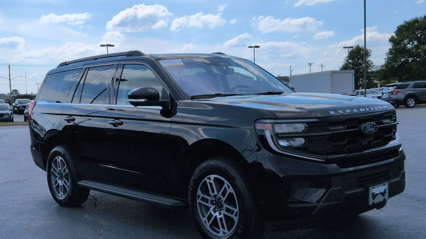 Preowned 2025 Ford Expedition Active for Sale