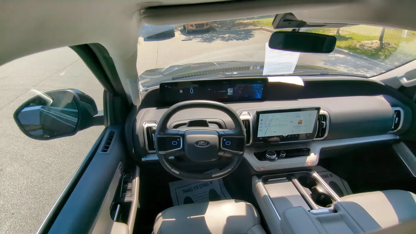 2025 Ford Expedition Active