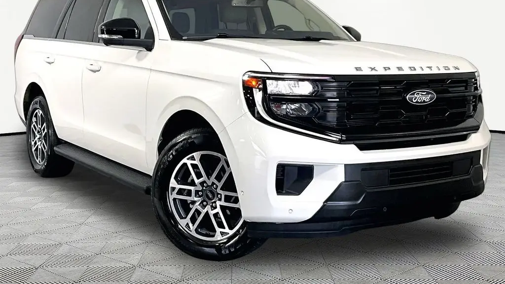Preowned 2025 Ford Expedition Active for Sale