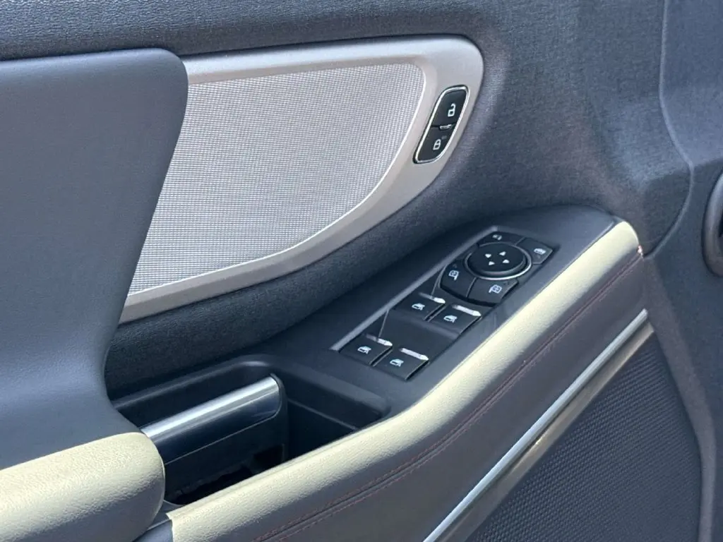 2025 Ford Expedition - $62,995