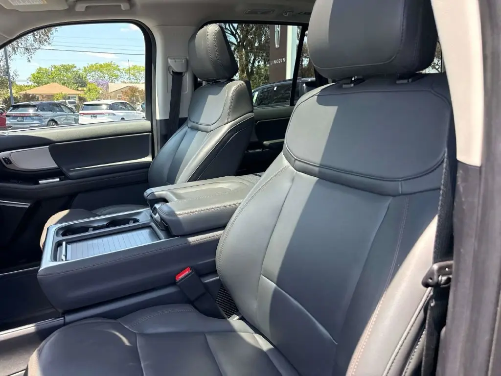 2025 Ford Expedition - $62,995
