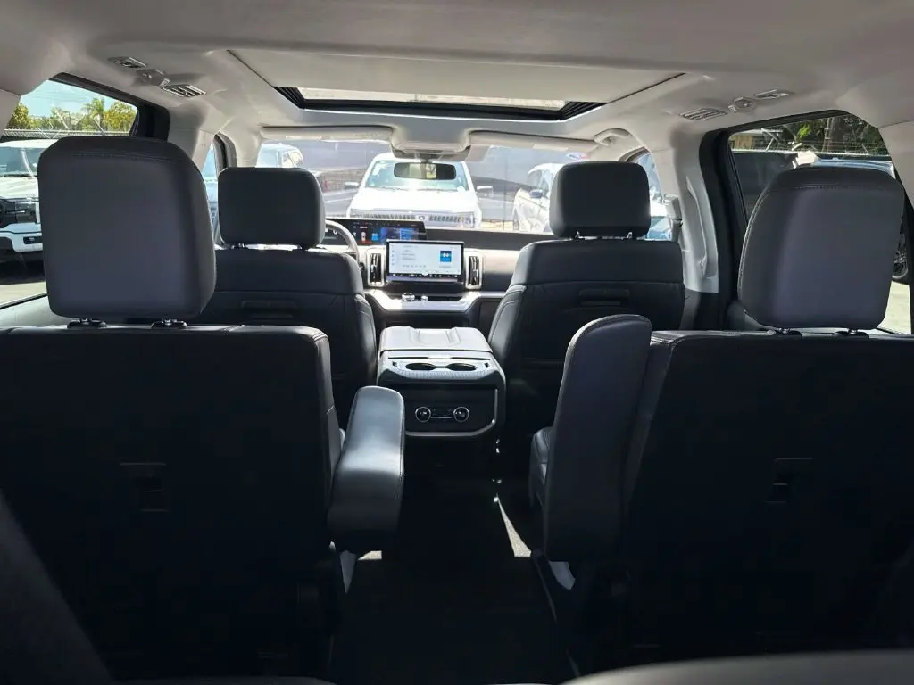 2025 Ford Expedition - $62,995