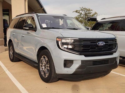 2025 Ford Expedition 4X2 Active 4DR SUV