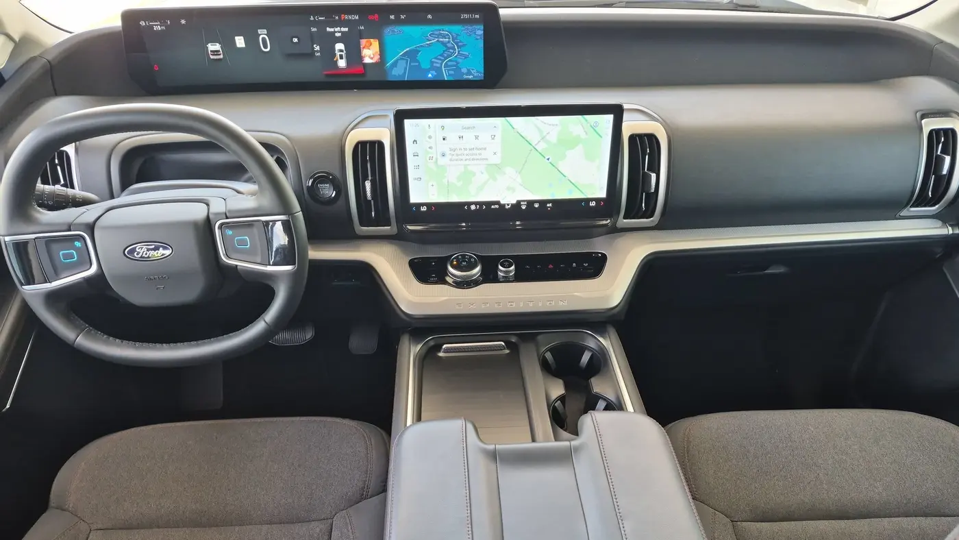 2025 Ford Expedition Active
