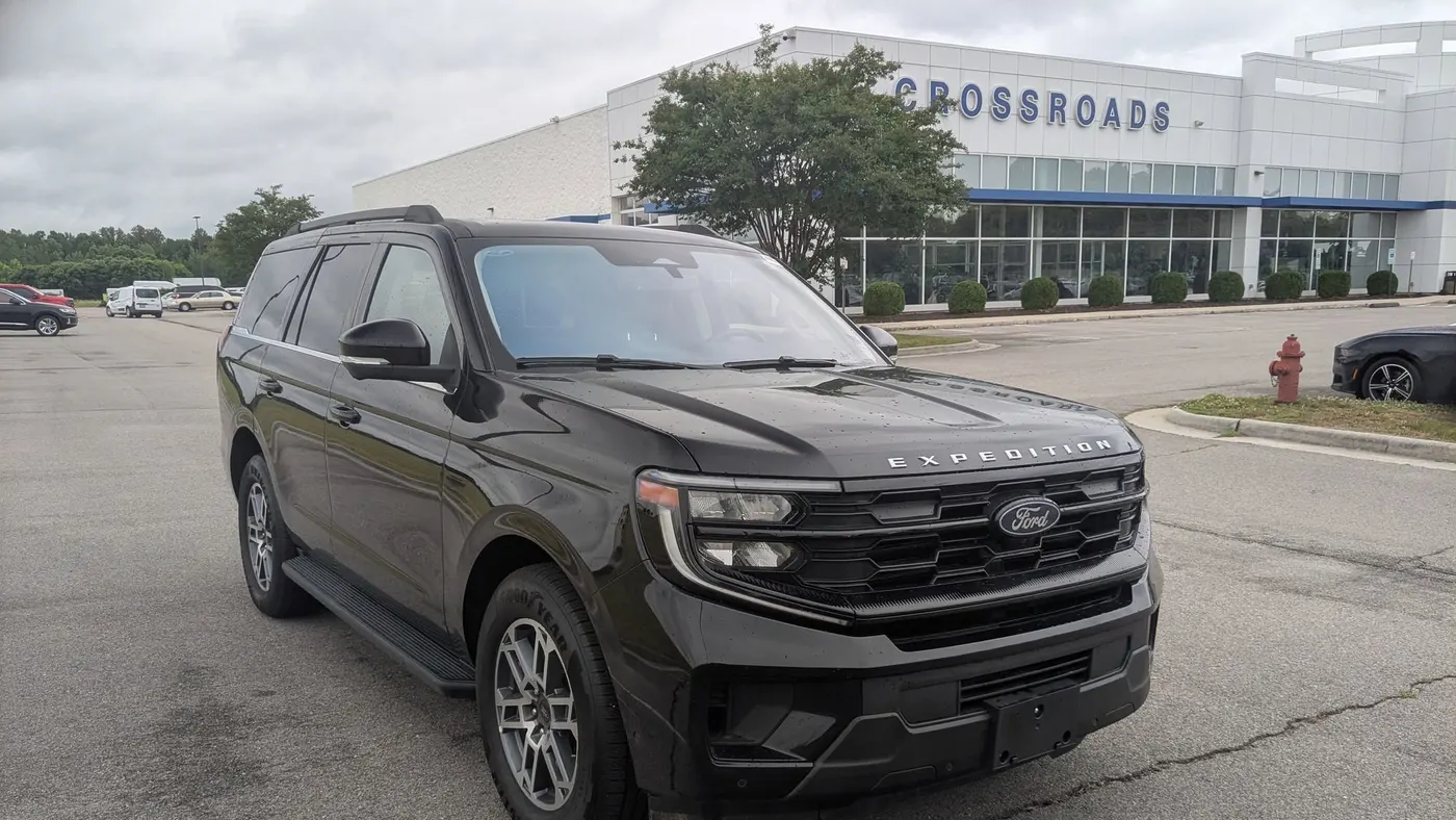 Preowned 2025 Ford Expedition Active for Sale