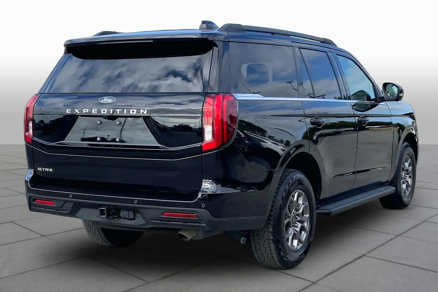 2026 Ford Expedition - $58,995