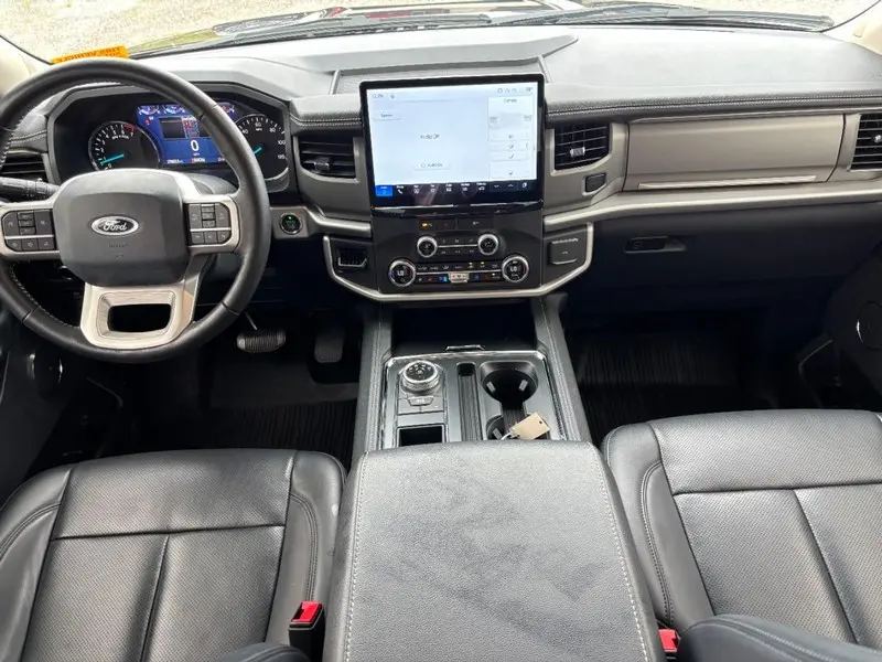 2024 Ford Expedition - $44,995