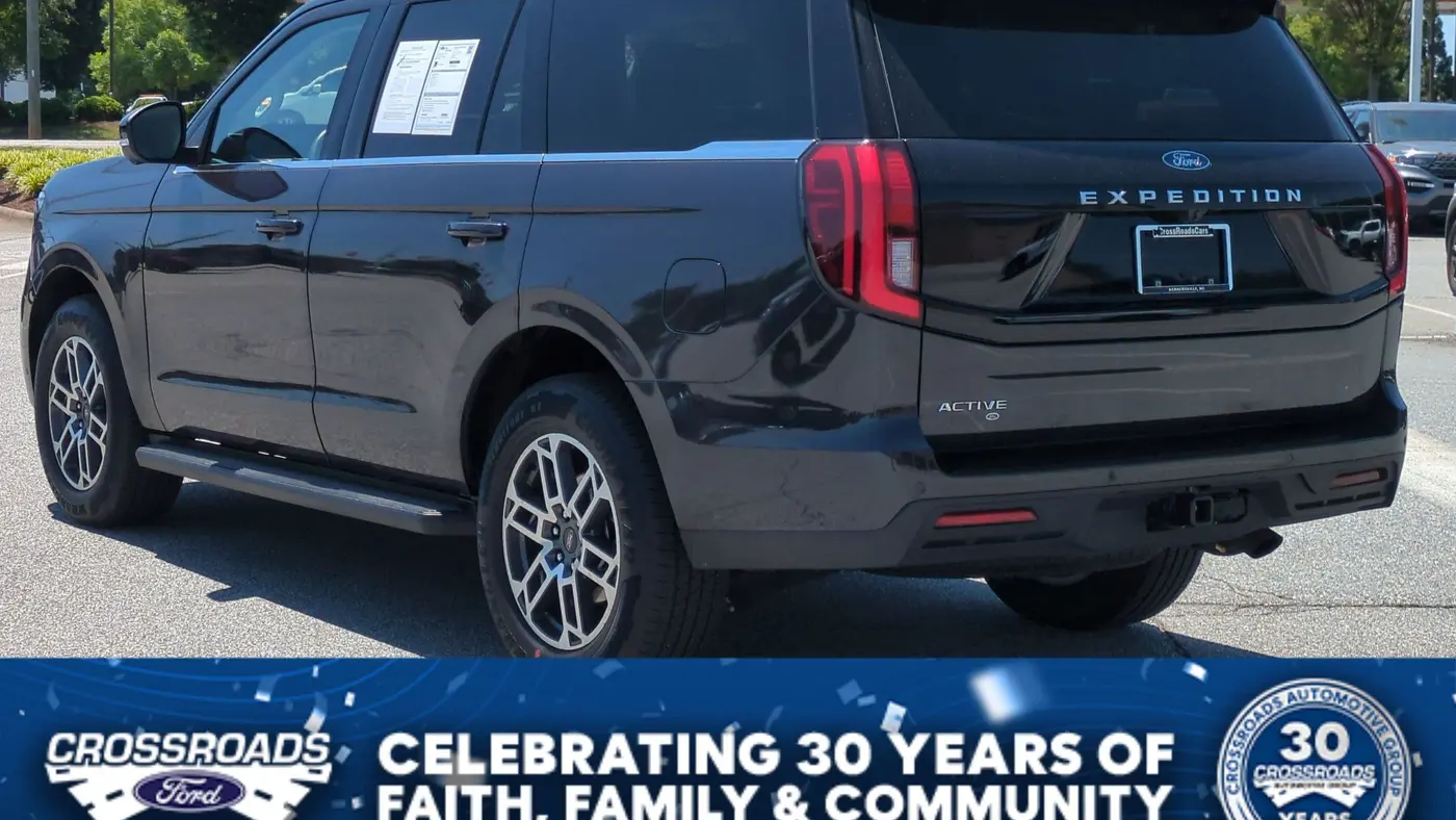 2025 Ford Expedition Active