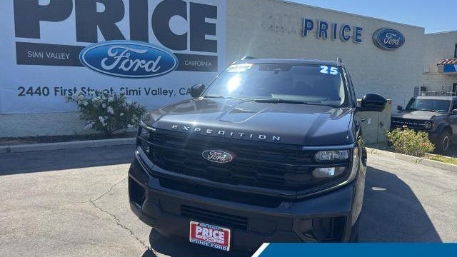 Preowned 2025 Ford Expedition Active for Sale