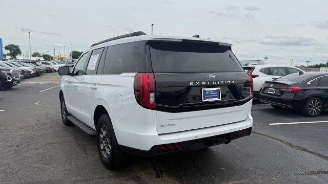 2025 Ford Expedition Active