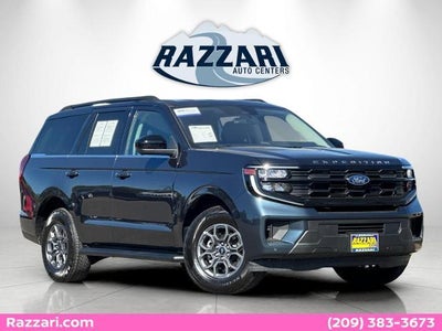 2025 Ford Expedition 4X2 Active 4DR SUV