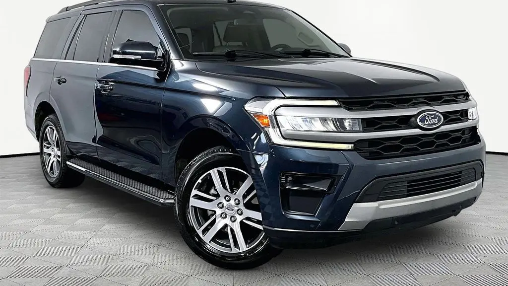 Preowned 2023 Ford Expedition XLT for Sale
