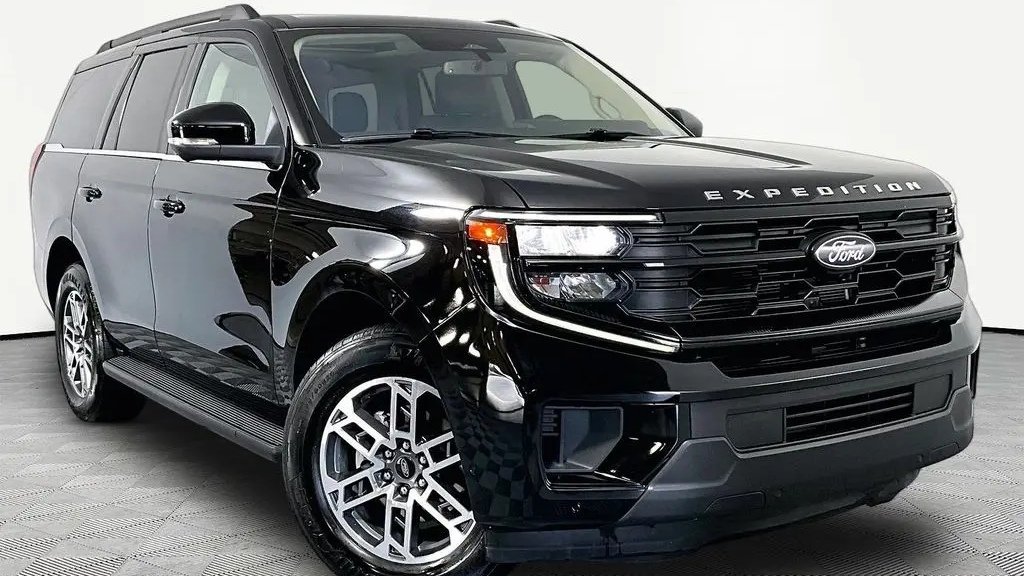 Preowned 2025 Ford Expedition Active for Sale