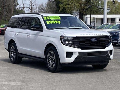 2025 Ford Expedition 4X2 Active 4DR SUV