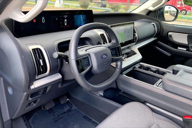 2025 Ford Expedition - $51,152